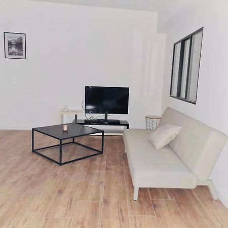 Logements 6 Pers A 15 Minutes D Angers Corné المظهر الخارجي الصورة